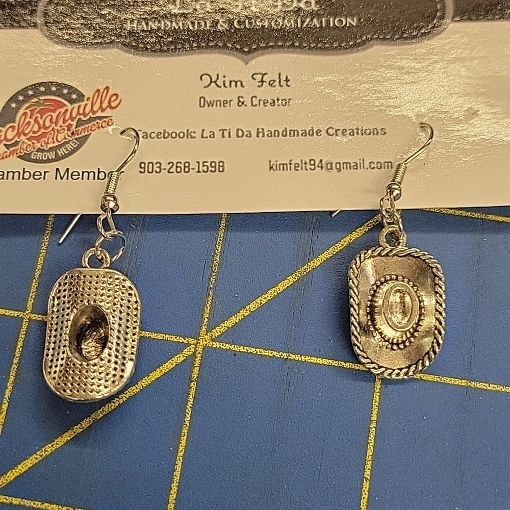 Western Cowboy Hat 3/4" Dangle Earrings